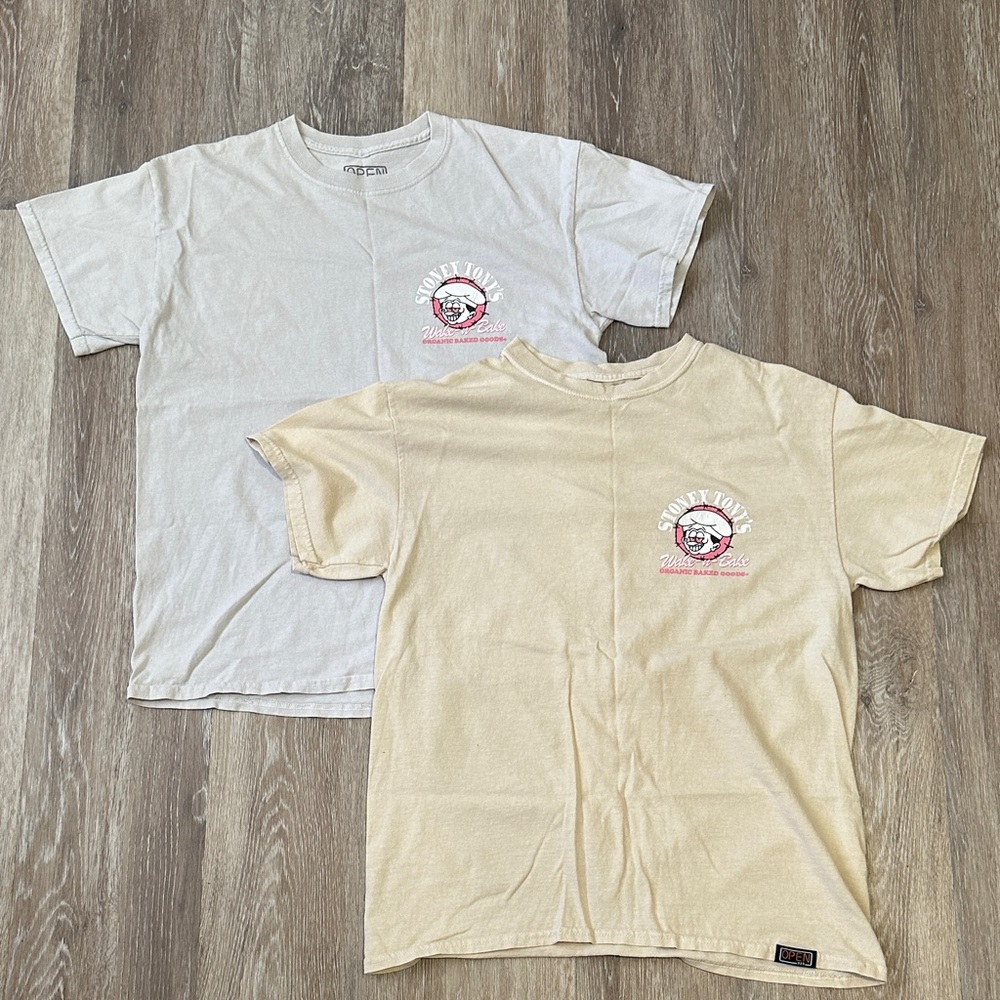 Women's Short Sleeve Tees - Cream and Tan
